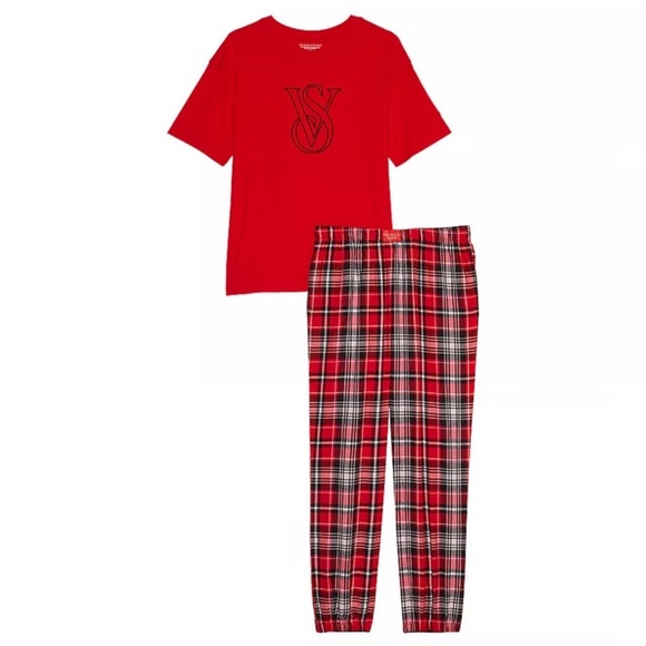 NWT Victoria’s Secret Medium FLANNEL LONG TEE-JAMA Red - Picture 1 of 8